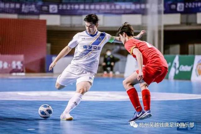 周琦20+20皮特森空砍60+12+7 广东险胜吉林