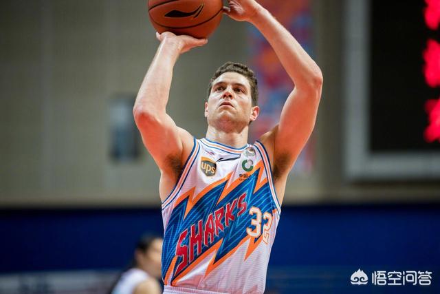 爱德华兹30分库里23分 森林狼大胜勇士4连胜